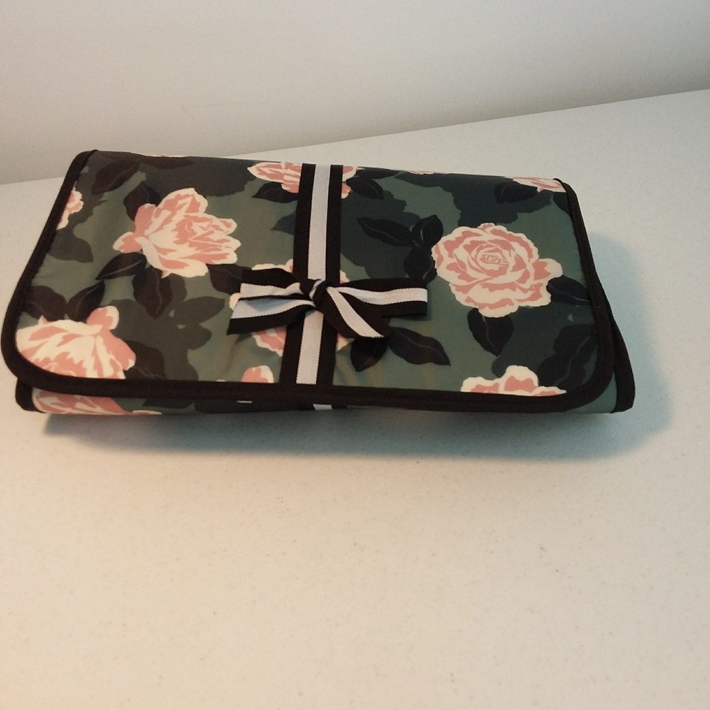 Nicole Miller Floral Travel Cosmetic Bag Set